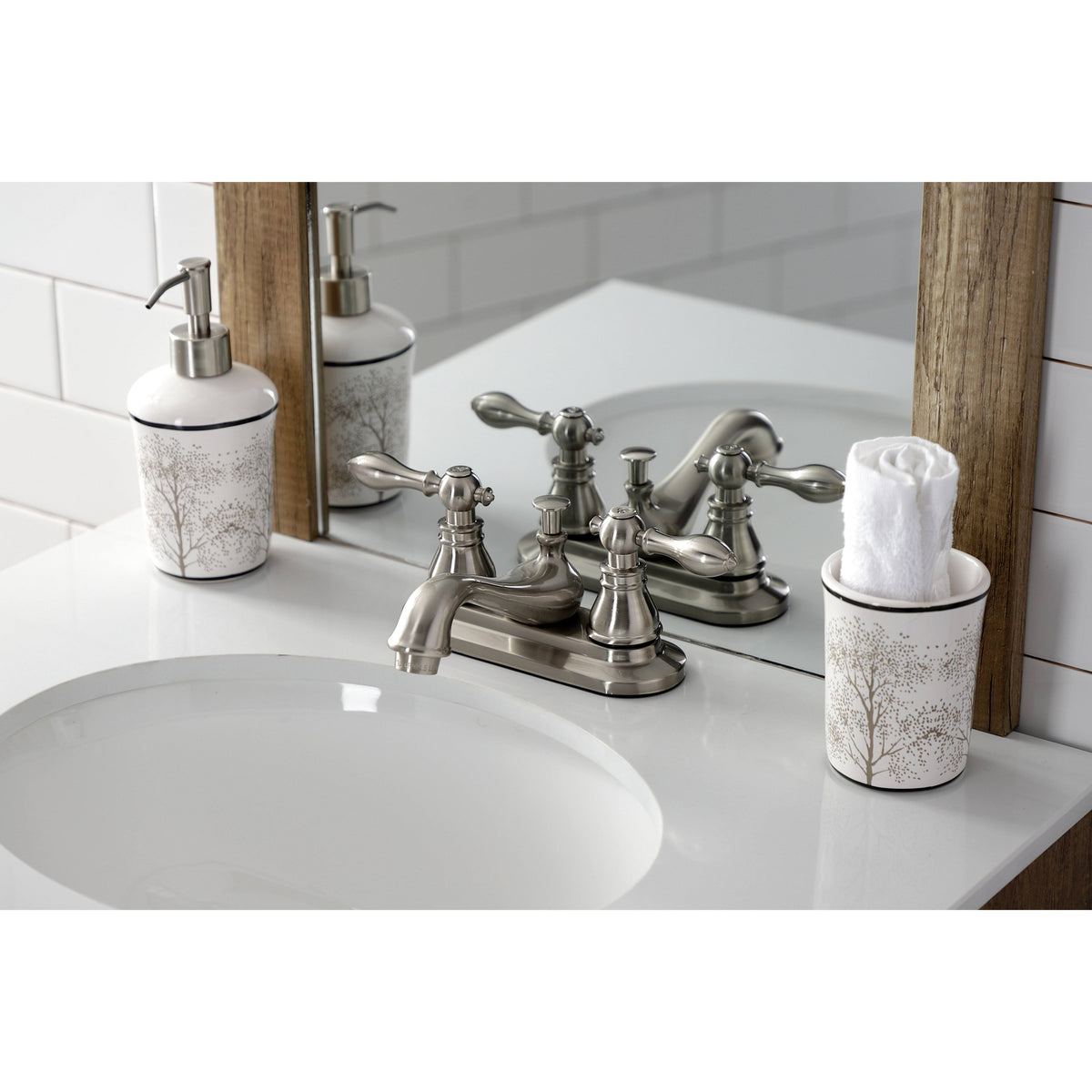 Matte Black 4x22 Centerset Bathroom Faucet R967676