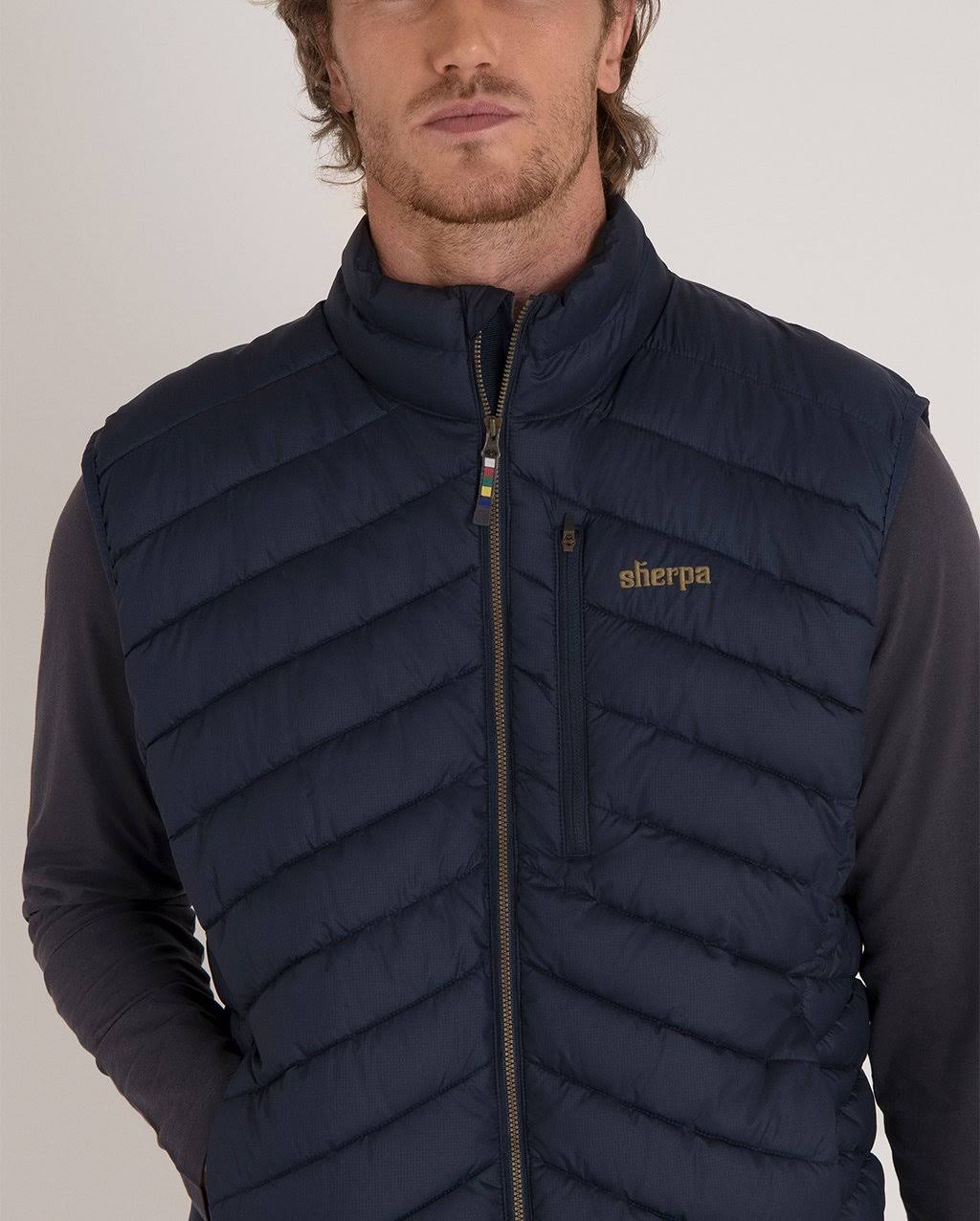 Black M Featherless Down Vest E4047