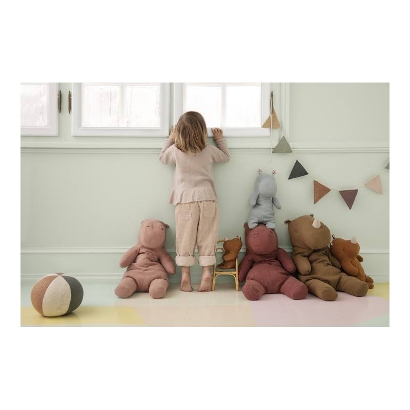 Dusty Rose Hippo F87285