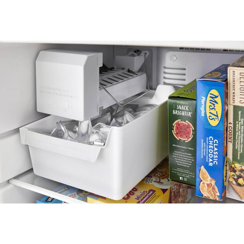 10.0 cu. ft. White Top Freezer Refrigerator S609