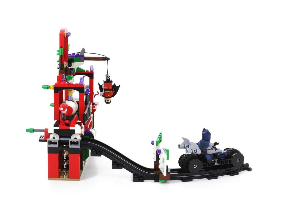 LEGO DC Comics Super Heroes 6857 - The Dynamic Duo Funhouse Escape I12721