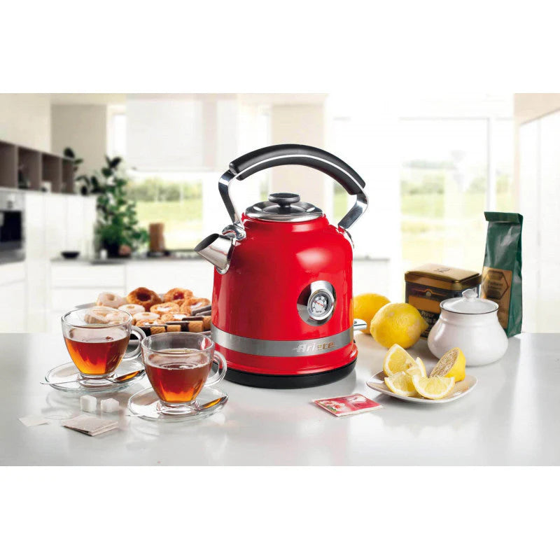 1.7L Red Kettle H5037