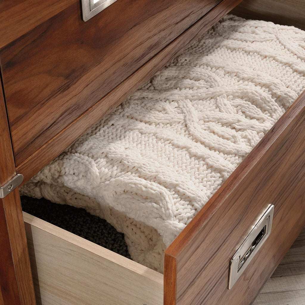 5 Drawer Dresser N6802