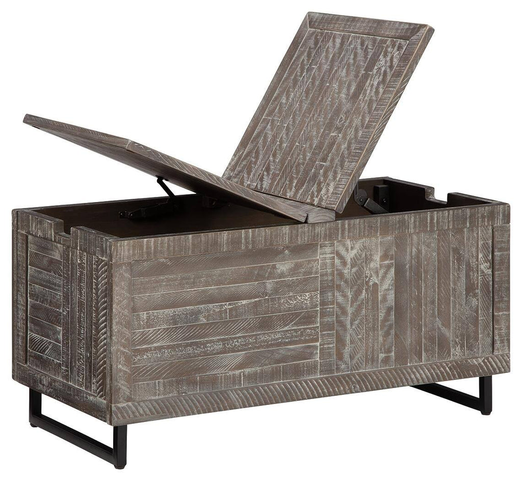 Distressed Gray Storage Trunk Y540262
