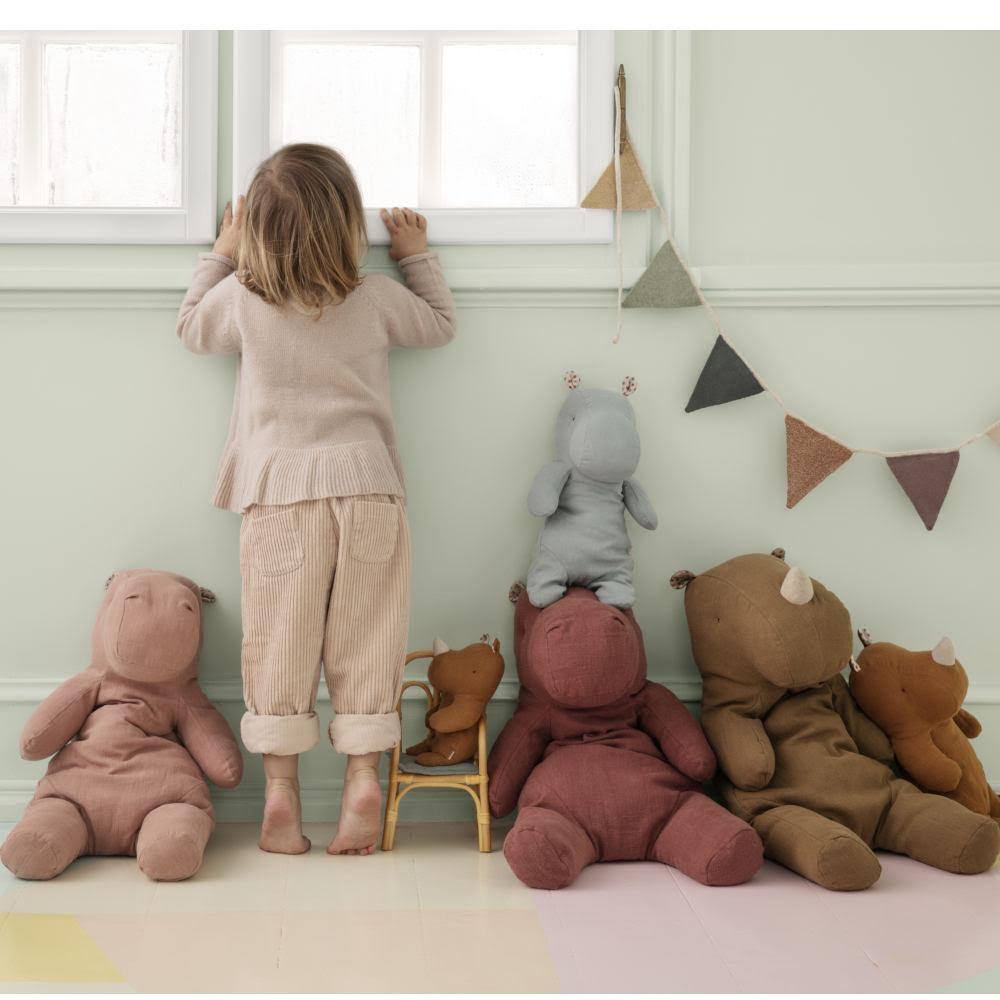 Dusty Rose Hippo F87285