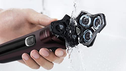 Wet & Dry Electric Shaver with Quick Clean Pod K863442
