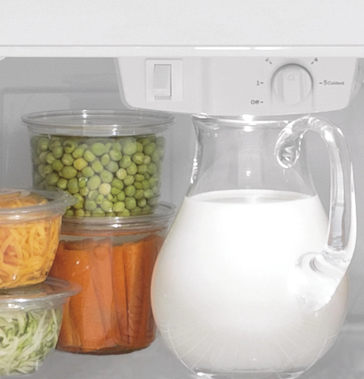 17.5 Cu. Ft. Top Freezer Refrigerator C112553