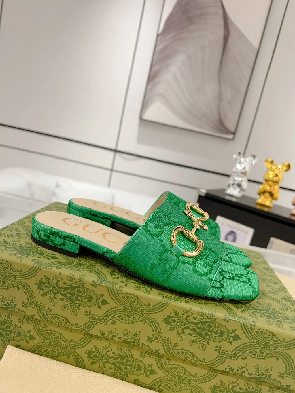 women slippers U5770