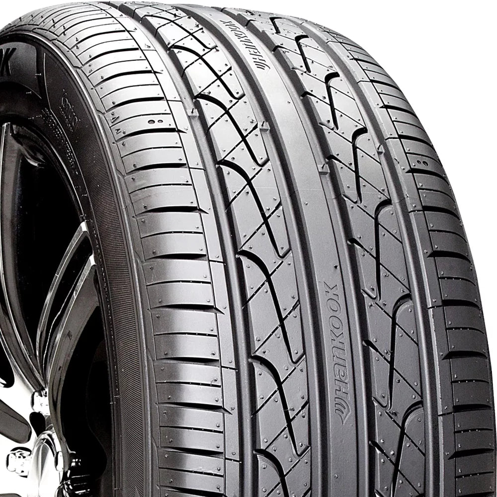 245/45R19 102W XL High Performance Tires Set of 4 M22670