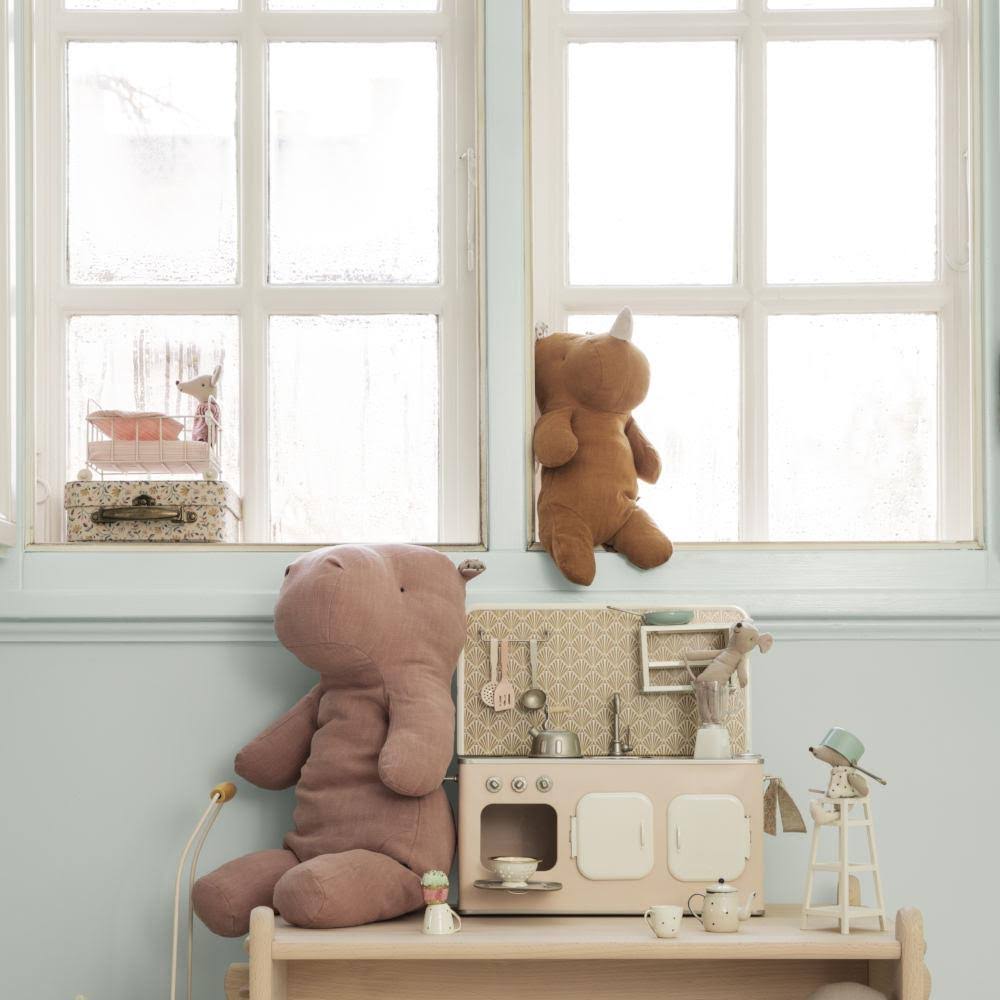 Dusty Rose Hippo F87285