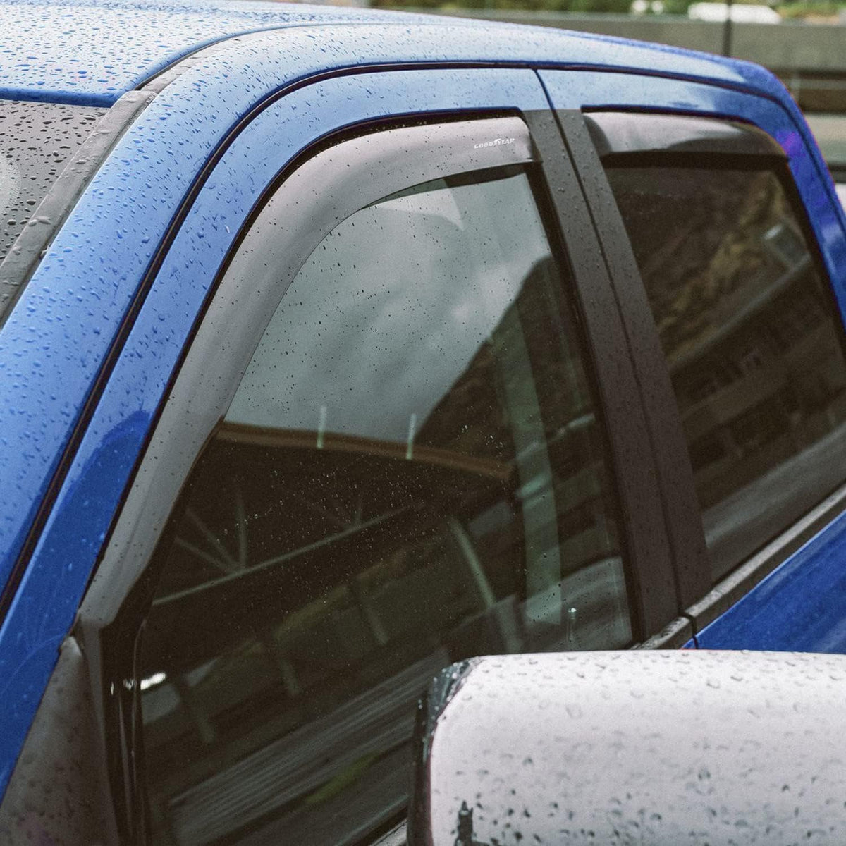 Shatterproof in-Channel Window Deflectors for Trucks, 4 pcs B541