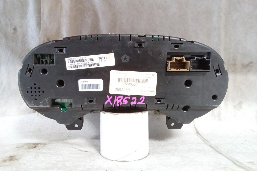 2013 Dodge Durango 3.6L Speedometer Cluster U61102
