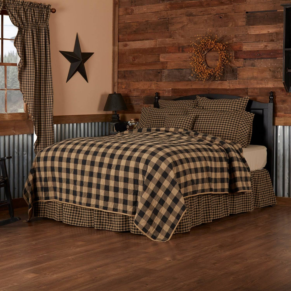 Black Check California King Quilt S2761